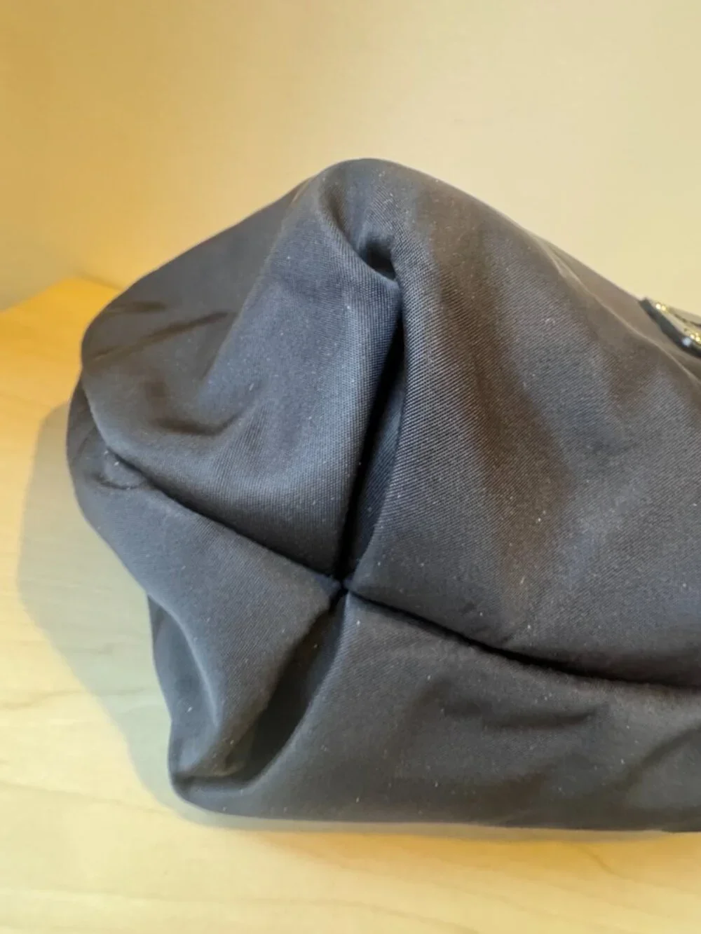Kate Spade Black Nylon Shoulder Bag – LIGHTWEIGHT & PRACTICAL 🔥